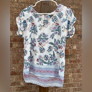 Floral‎ top